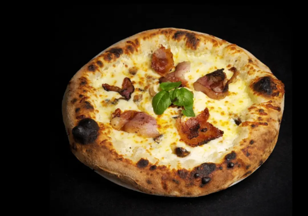 Pizza napolitaine artisanale de la Pizzeria Dudu